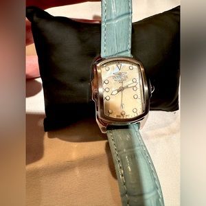 Invicta watch ⏱️
